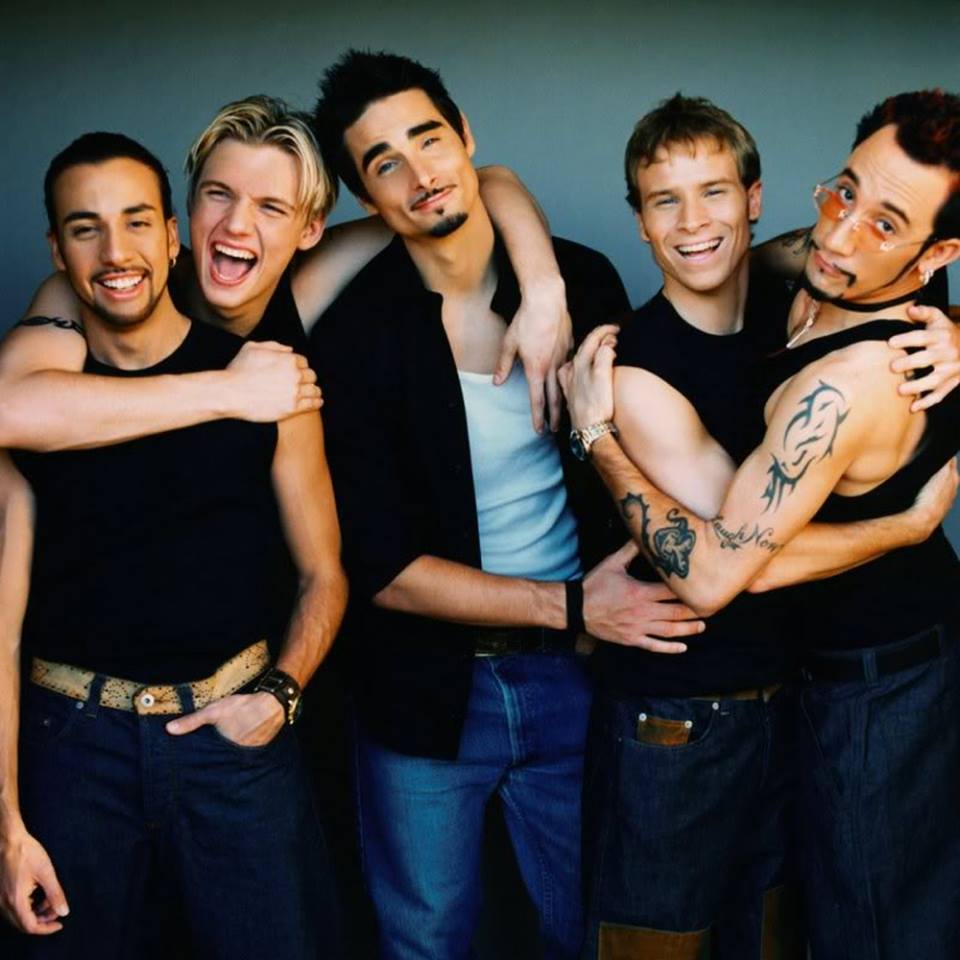VE LI RICORDATE I ''BACKSTREET BOYS'' ? SONO STATI IDOLI DI UNA GENERAZIONE DI RAGAZZINE - ECCO COME SONO OGGI - 17/11/2013