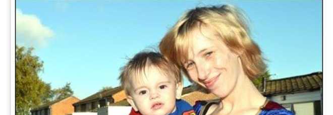 QUANDO ERA INCINTA COLPÌ IL PANCIONE CON UN MARTELLO: ''MIO FIGLIO È UN SUPERBABY'' - 24/11/2013