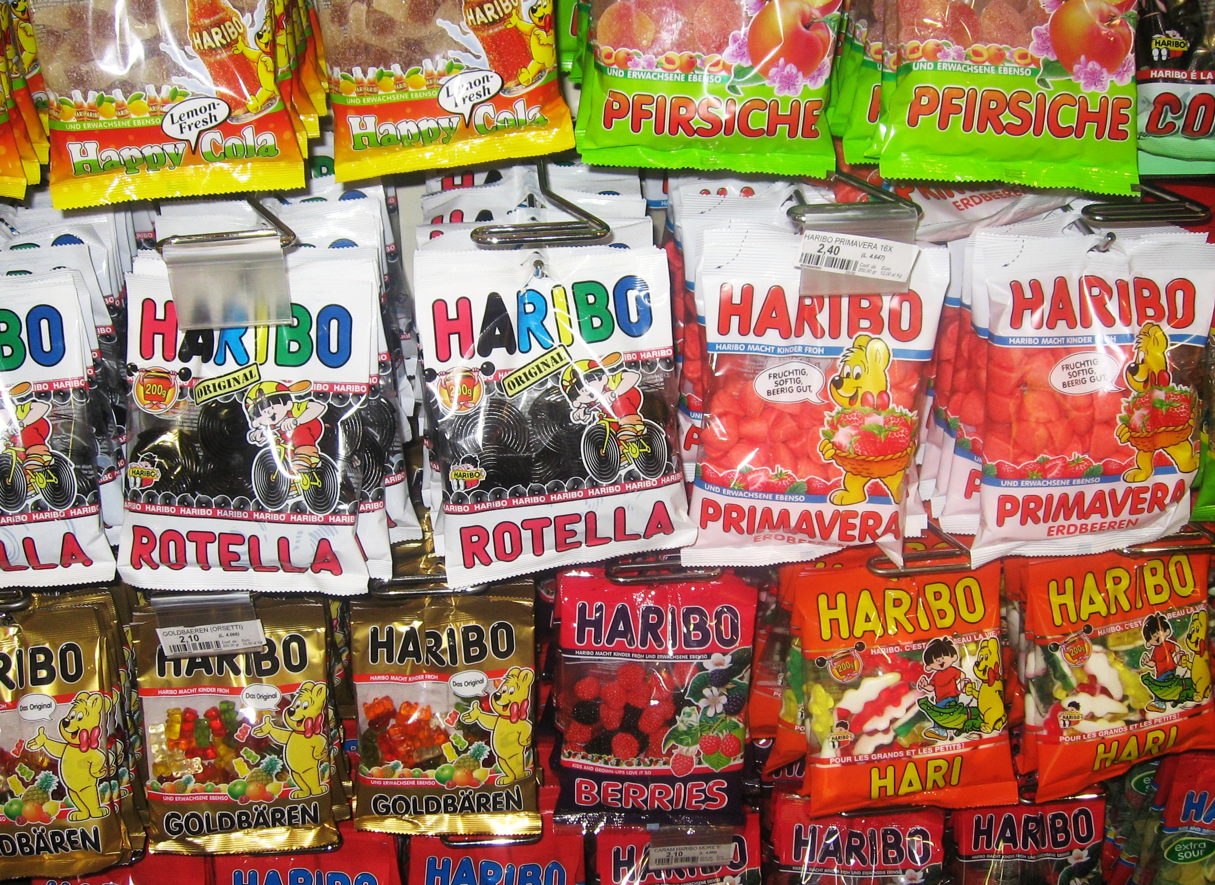HARIBO COSTRETTA A RITIRARE DAL MERCATO LE SUE LIQUIRIZIE - ECCO QUELLE SOTTO ACCUSA - 20/01/2014