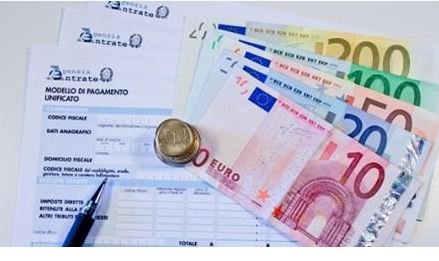 IVA E TASSE: ARRIVANO I BONUS PER CHI GUADAGNA MENO DI 30.000 EURO L'ANNO - 26/10/2015
