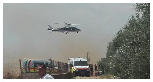 PUGLIA, SCONTRO FRONTALE TRA DUE TRENI, BIMBO ESTRATTO VIVO DALLE LAMIERE - 12/07/2016