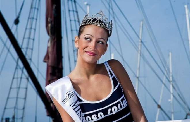 ROSARIA, LA MISS PICCHIATA DAL CONVIVENTE TORNA A CASA: ''AMO ANTONIO, LO PERDONO E TORNO CON LUI'' - 20/05/2013