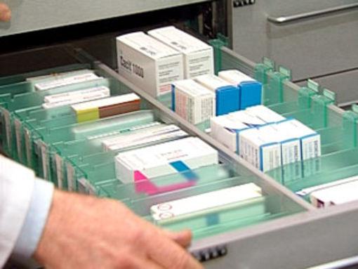 EX MANAGER DICHIARA: ''ALLE CASE FARMACEUTIHE NON IMPORTA GUARIRVI. VOI NON SIETE PAZIENTI MA CONSUMATORI'' - 28/01/2014