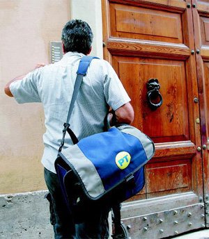 ER POSTINO SONA SEMPRE DU' VOLTE... - 05/03/2012