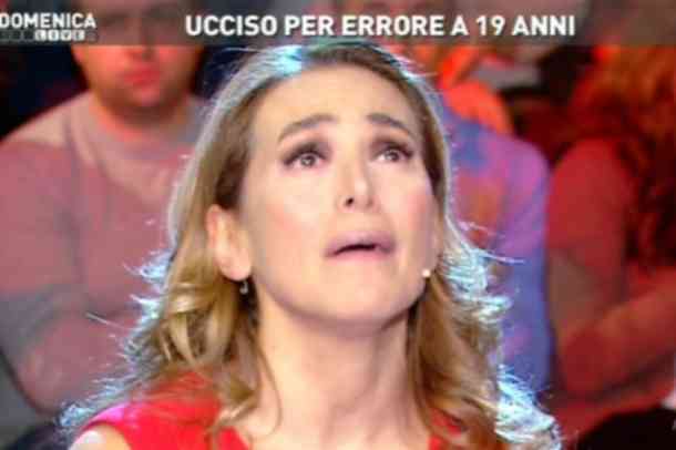 BRUTTO COLPO PER BARBARA D'URSO: ECCO COSA E' SUCCESSO - 26/03/2015