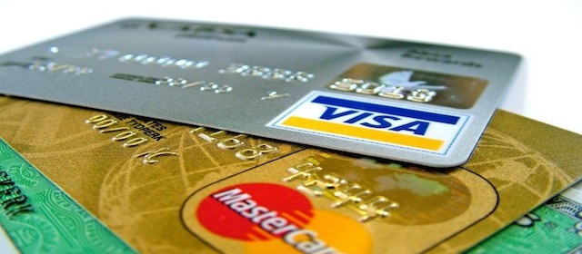 CARTE DI CREDITO E BANCOMAT, ARRIVA LA STANGATA SULLE COMMISSIONI. ECCO COME EVITARLA - 09/07/2015