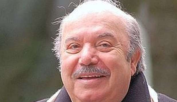 LINO BANFI RAPINATO DEL SUO ROLEX SOTTO CASA: 'MINACCIATO CON LA PISTOLA' - 23/03/2013