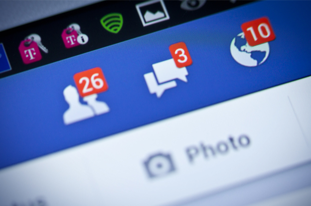 FACEBOOK CAMBIA DI NUOVO: ECCO I 3 AGGIORNAMENTI CHE TROVERANNO GLI UTENTI - 23/04/2015