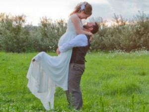 MATRIMONIO A SORPRESA:  LA SPOSA SCOPRE TUTTO POCO PRIMA DI ANDARE ALL' ALTARE - 17/03/2014