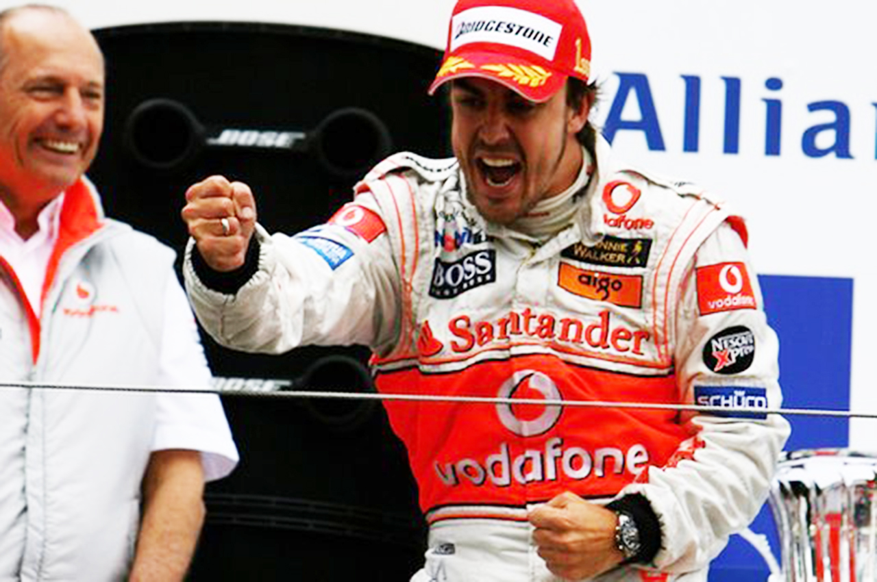 ALONSO DOPO L'INCIDENTE, PERSI 20 ANNI DI MEMORIA: ''MI CHIAMO FERNANDO E CORRO SUI KART'' - 05/03/2015