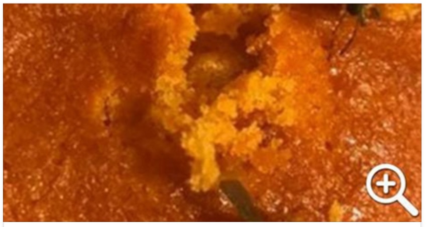 MANGIA UNA MERENDINA E NON CREDE AI SUOI OCCHI, LA DISGUSTOSA SCOPERTA - 14/12/2016