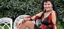 Vergine a 70 anni: ''Ora sono pronta'' - Foto - 05/08/2013