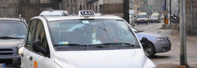 TASSISTA TROVA 10 MILA EURO IN AUTO E LI RESTITUISCE: ''MI DARANNO DELLO STUPIDO, SONO SOLO ONESTO'' - 06/01/2014