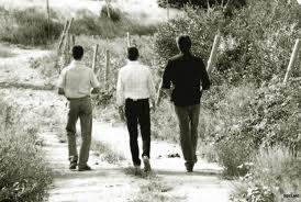 CE SO' TRE AMICI CHE AFFITTANO 'NA CAMERA AL 68 PIANO !! - 19/03/2012