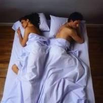 UN UOMO SE CONFIDA CO' LA MOGLIE !! - 19/03/2012