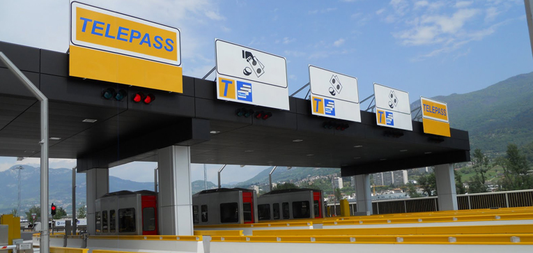 SE HAI IL TELEPASS, DA GENNAIO PAGHERAI DI PIU' PER VIAGGIARE IN AUTOSTRADA - 23/11/2015