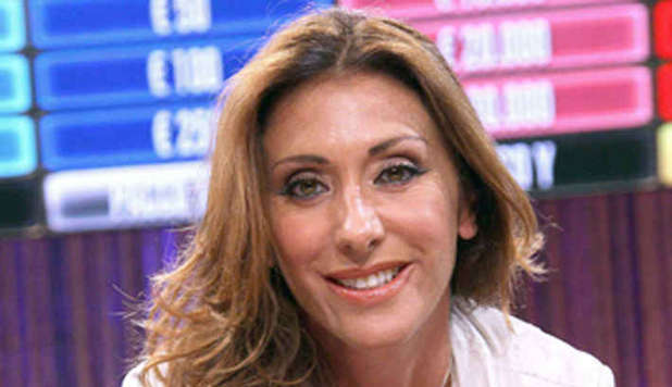 SABRINA SALERNO: 'SONO NATURALE, MAI RITOCCHINI. HO PAURA DEGLI AGHI'. SARA' VERO ?! - FOTO ALL'INTERNO - 30/03/2013