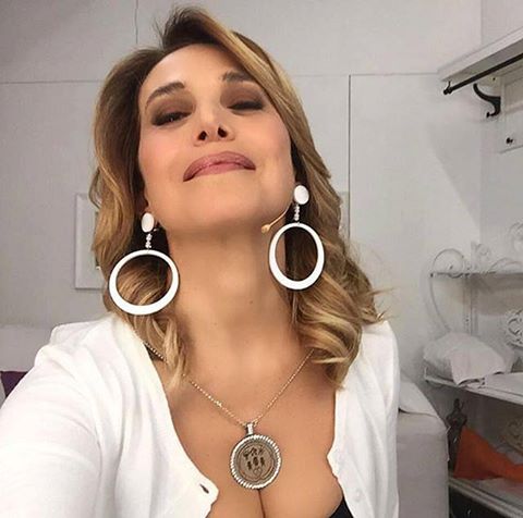 ''E' USCITA CON MOLTI MIEI EX, FA LA DIFFERENZIATA'' IL PESANTE COMMENTO SU BARBARA D'URSO DALLA SUA FAMOSA COLLEGA - 10/05/2016