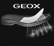 DENTRO 'N NEGOZIO DE SCARPE... - 13/03/2012