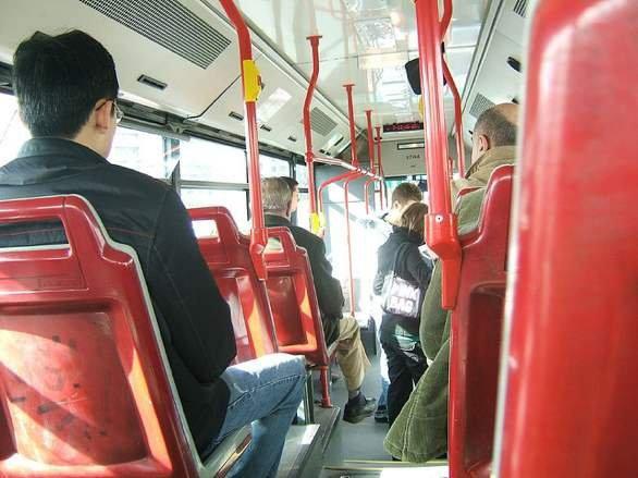 SULL'AUTOBUS... - 13/03/2012