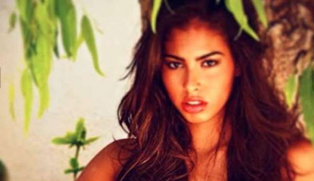 STEFANIA E IL FLIRT CON CAVANI: 'TUTTO FALSO. MI INSULTANO PER STRADA' - FOTO - 20/03/2013