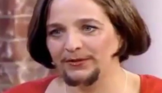 LA DONNA BARBUTA VA IN TV PER CERCARE MARITO: 'MI SENTO SEXY' - VIDEO - 11/04/2013