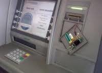 Bancomat, presi i maghi della clonazione - 05/04/2012
