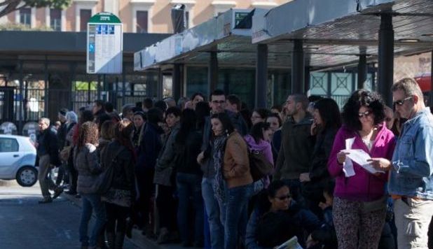 SCIOPERO DEI TRASPORTI, ITALIA IN TILT. METRO FERME E BUS INTROVABILI - 22/03/2013