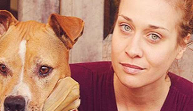 FIONA APPLE INTERROMPE IL SUO TOUR: 'IL MIO CANE JANET È IN FIN DI VITA' ... UNA LETTERA D'AMORE STRUGGENTE - 27/11/2012