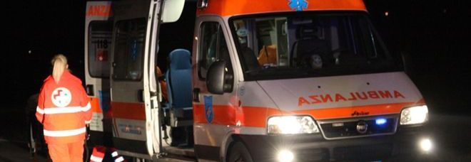 RAGAZZINA IN COMA ETILICO A CAPODANNO: TENTANO DI RIANIMARLA CON UN BAGNO GELATO - 02/01/2015