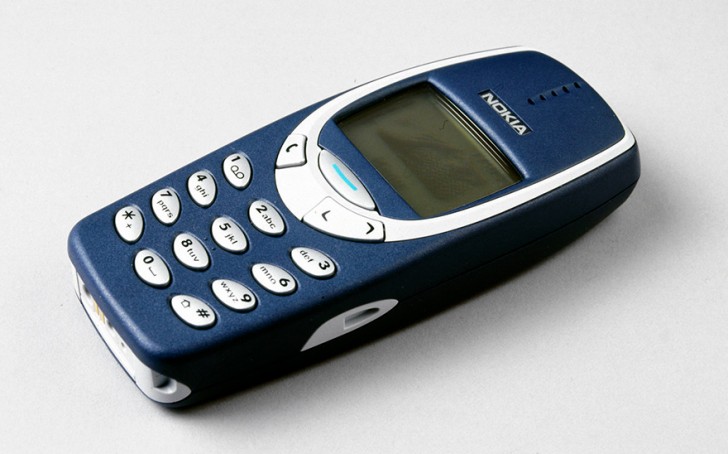 DOPO 17 ANNI NOKIA RILANCIA IL SUO LEGGENDARIO 3310: IL TELEFONO PIU' AMATO AL MONDO - 20/02/2017