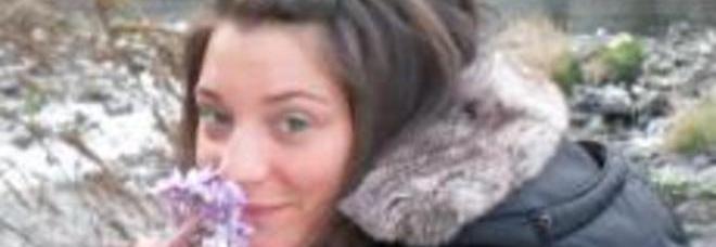 CHIARA, 25 ANNI, SI TUFFA NEL FIUME PER SALVARE IL CANE E MUORE - 17/03/2014