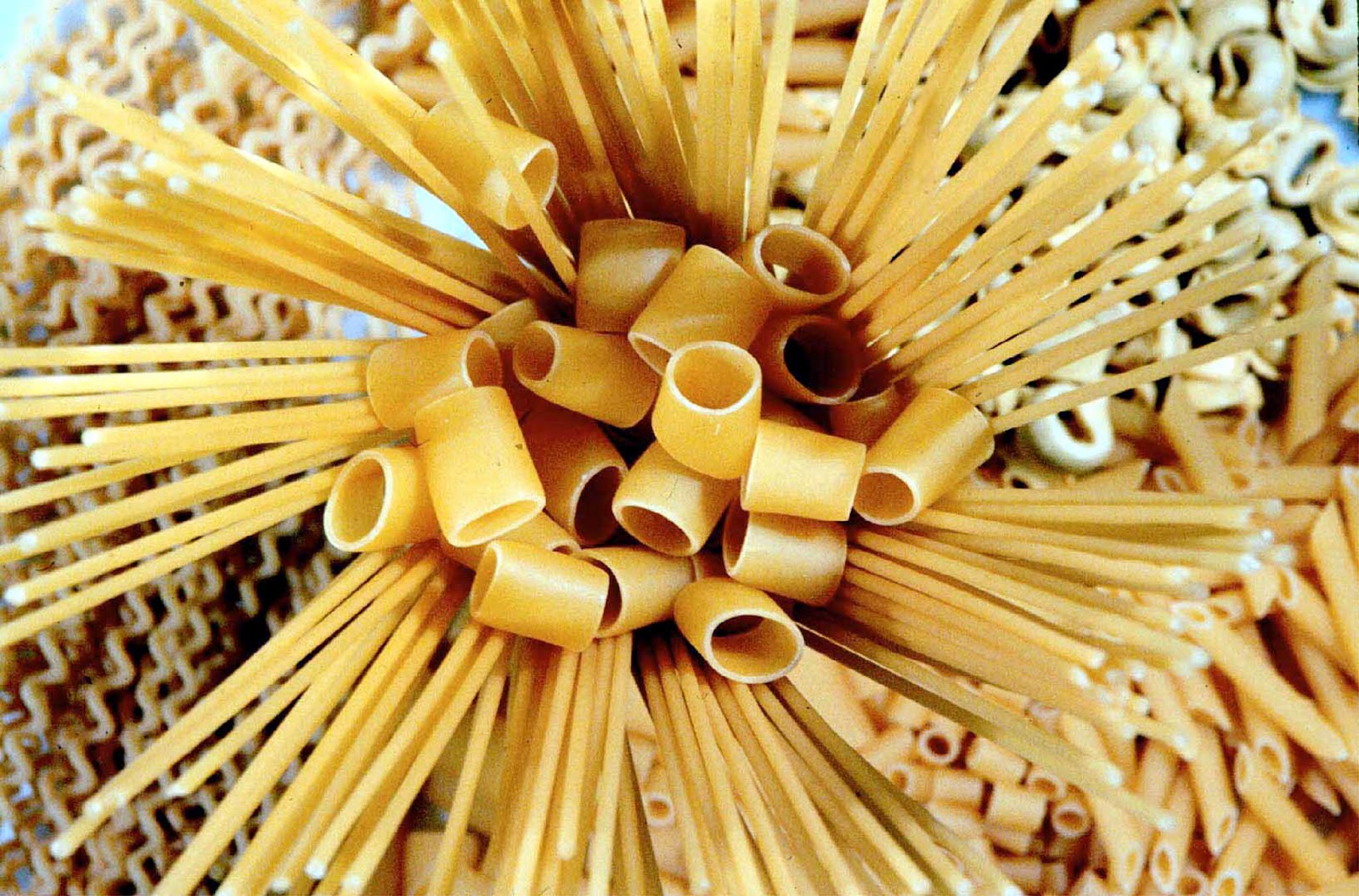 PACCHI DI PASTA DI UNA NOTA MARCA RITIRATI DAGLI SCAFFALI - 14/10/2014