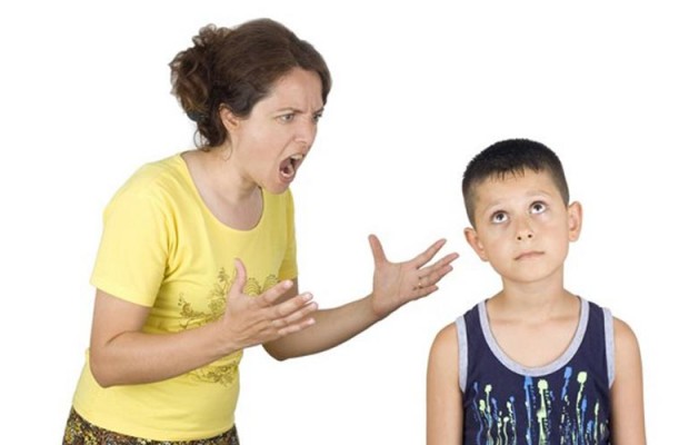 COME LE MAMME TRASMETTONO LE PROPRIE PAURE AI FIGLI - 12/12/2014