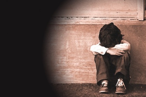 BIMBA DI 3 ANNI VIOLENTATA ALL'ASILO NIDO.  È IL TERZO CASO IN POCHI MESI - 22/10/2014