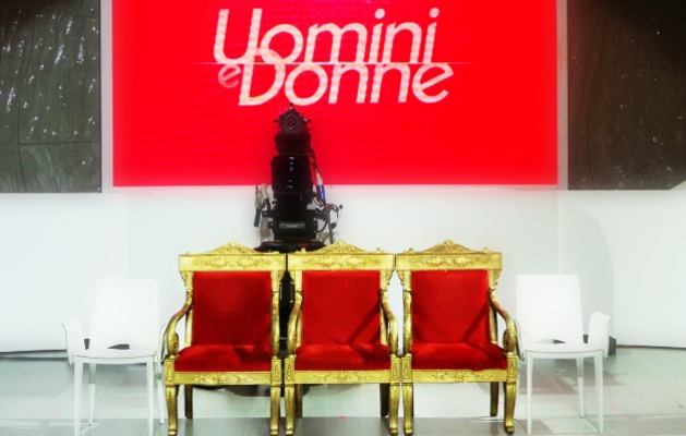 UOMINI E DONNE CANCELLATO DA MEDIASET - 25/05/2017