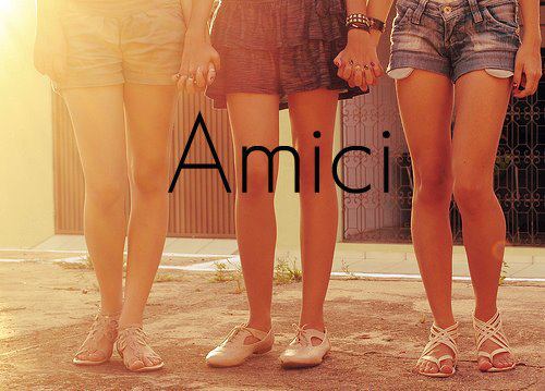 Er tuo passatempo preferito: AMICI - 30/05/2012