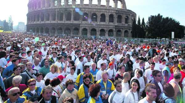 Una domenica di corsa per 90.000 Ecco la Maratona di Roma - 16/03/2012