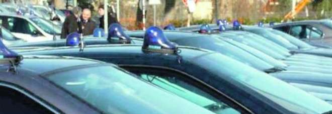 ROMA, MARINO TAGLIA LE AUTO BLU: UNA PARTE SARÀ DONATA AD ASSOCIAZIONI DI VOLONTARI - 26/09/2013