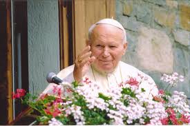Karol Wojtyla: nel giorno della sua nascita ricordiamo un uomo che fu - 17/05/2012