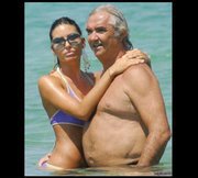 I SOLDI NUN FANNO 'A FELICITA' !! - 08/03/2012