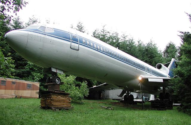 L'UOMO CHE ABITA IN UN BOEING 727 - 31/07/2014