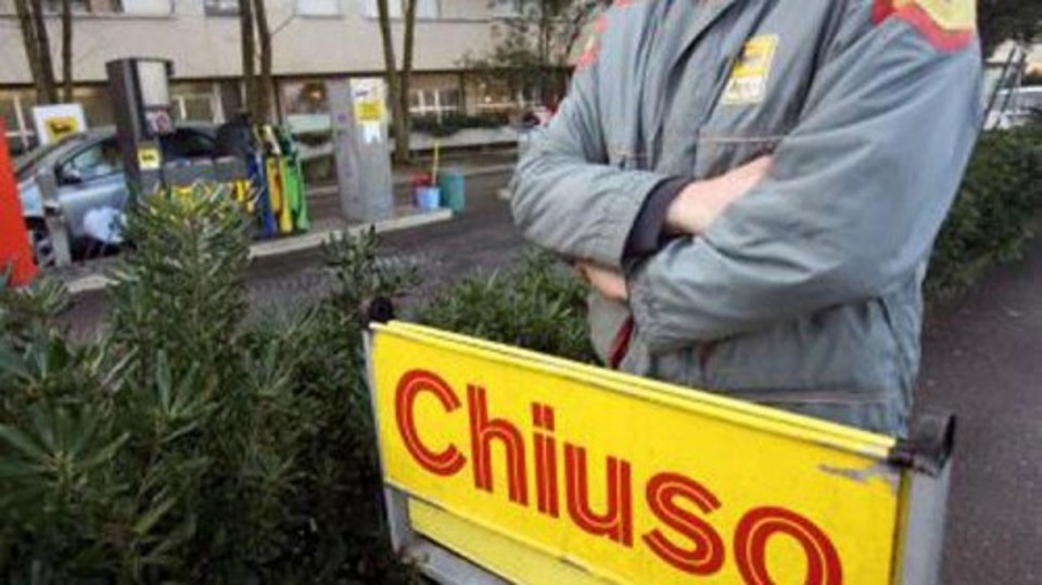 SCIOPERO BENZINAI E MEZZI PUBBLICI, MERCOLEDI' ITALIA NEL CAOS: ECCO ORARI E CITTA' - 29/03/2015