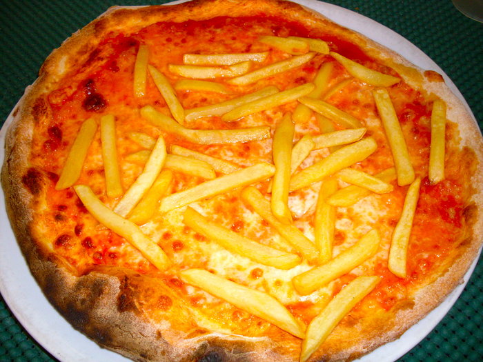 Er tuo gusto de pizza preferito: Pizza con patatine fritte - 05/05/2012