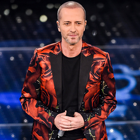 DOPO LE TANTE CRITICHE RICEVUTE PER LA SUA ESIBIZIONE A SANREMO: ARRIVA IL DURO SFOGO DI RAF E SONO PAROLE PESANTISSIME - 16/02/2015