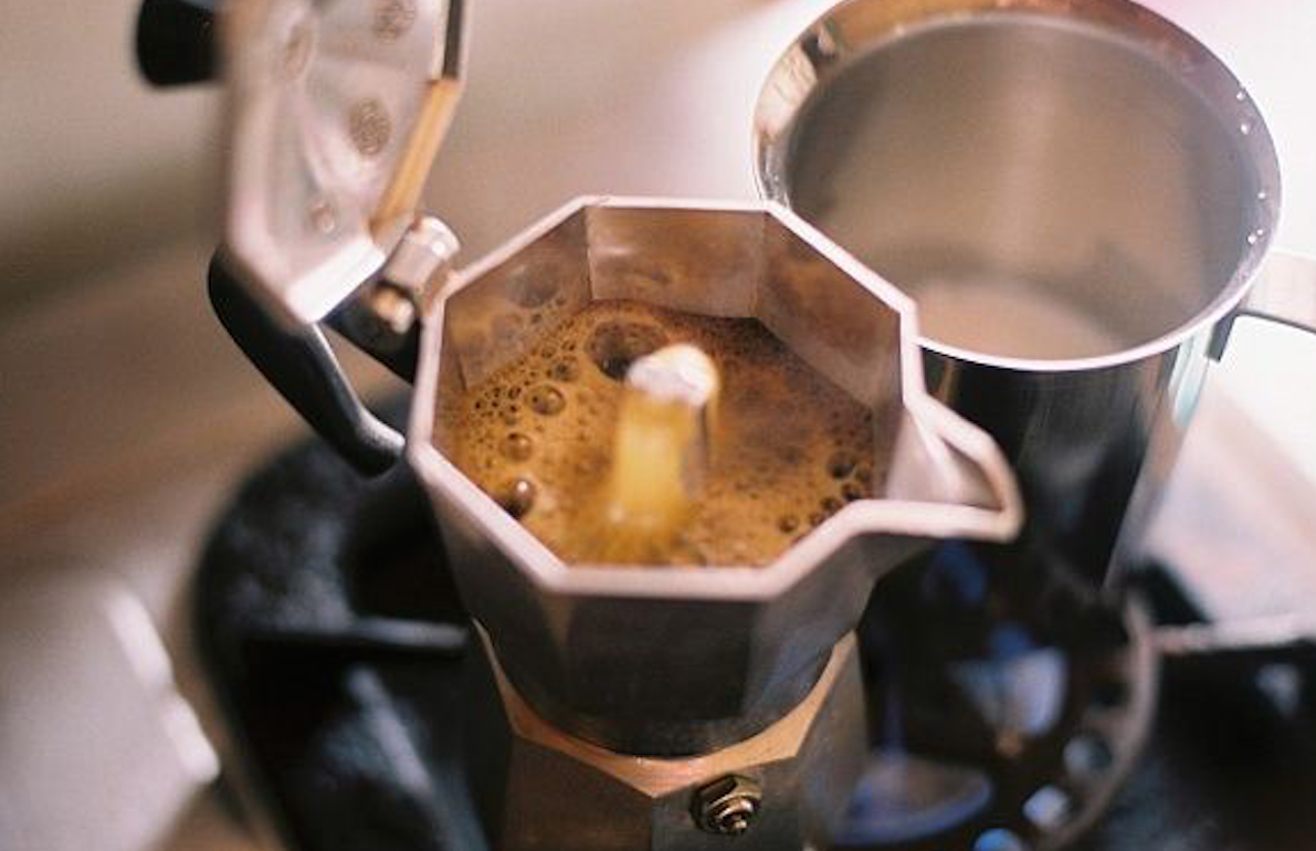 ECCO IL SEGRETO PER PULIRE LA MOKA: CAFFE' ECCEZIONALE E MASSIMA IGIENE - 04/11/2015