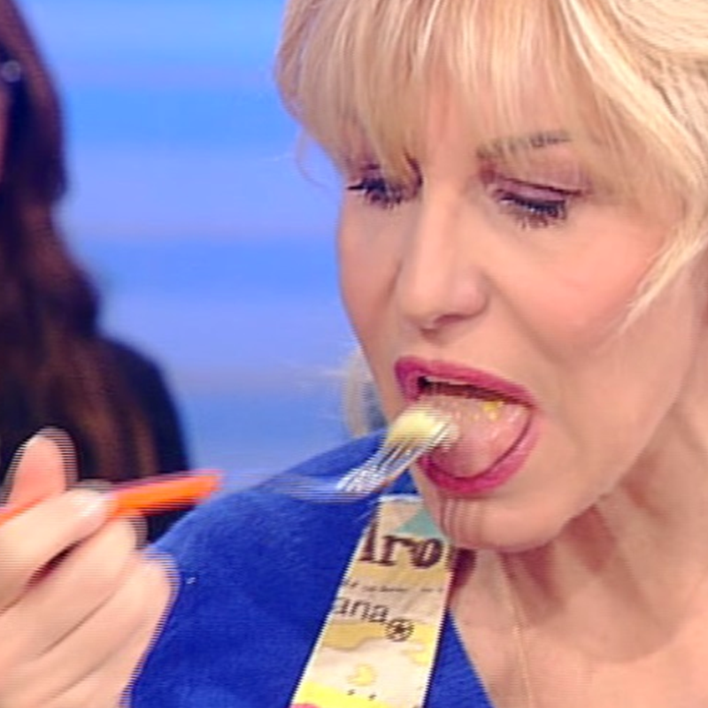 CLAMOROSA GAFFE ALLA PROVA DEL CUOCO: ANTONELLA CLERICI TRAVOLTA DALLE POLEMICHE - 03/04/2015