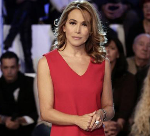'DOMENICA LIVE' CHIUDE. IL SALUTO DI BARBARA D'URSO AI TELESPETTATORI - 27/04/2015