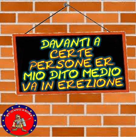 DAVANTI A CERTE PERSONE ER MIO DITO MEDIO VA IN EREZIONE - 29/03/2012