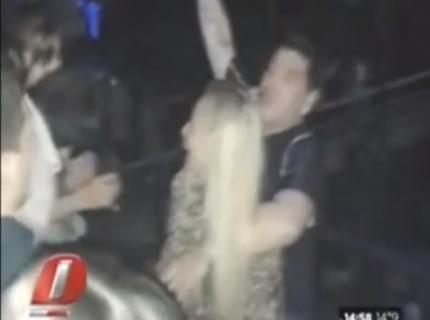 Argentina, Maradona ubriaco: ''Ti faccio chiudere il locale'' - VIDEO - 03/09/2013